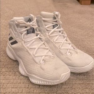 Adidas Pro Bounce Basketball Shoes
